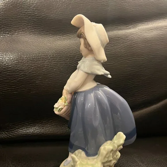 LLADRO 1983 #5222 